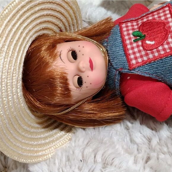 Madame Alexander doll. Apple picking - Picture 6 of 12